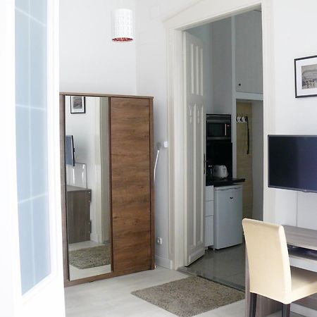 Vaci Street Downtown Apartments Будапеща Екстериор снимка