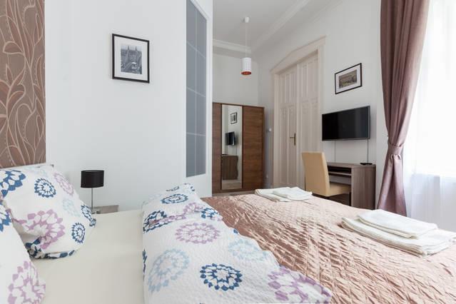 Vaci Street Downtown Apartments Будапеща Стая снимка