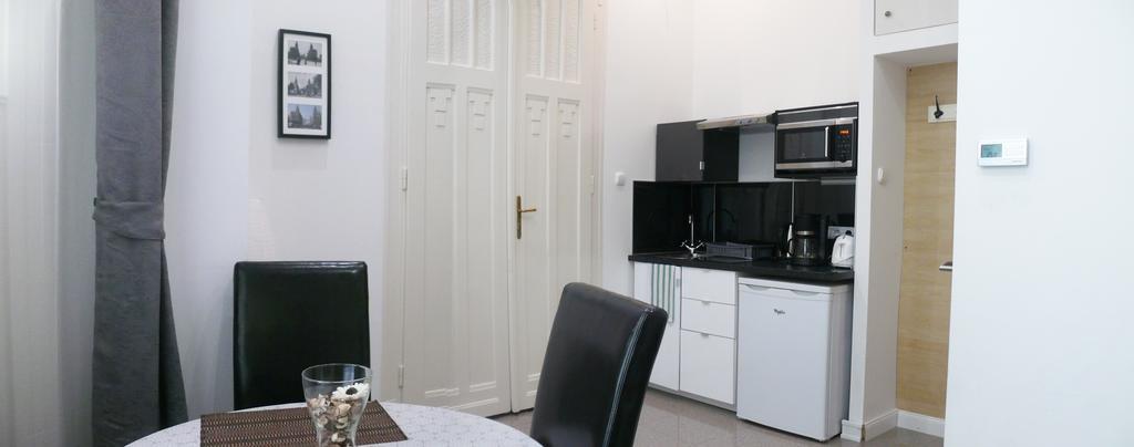 Vaci Street Downtown Apartments Будапеща Екстериор снимка